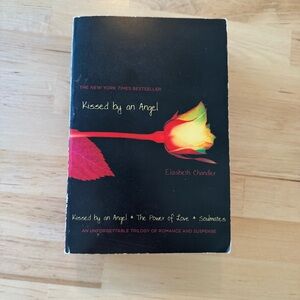 📚BUY 2 GET 1 FREE Kissed By An Angel by + Soul Mates + The Power Of Love